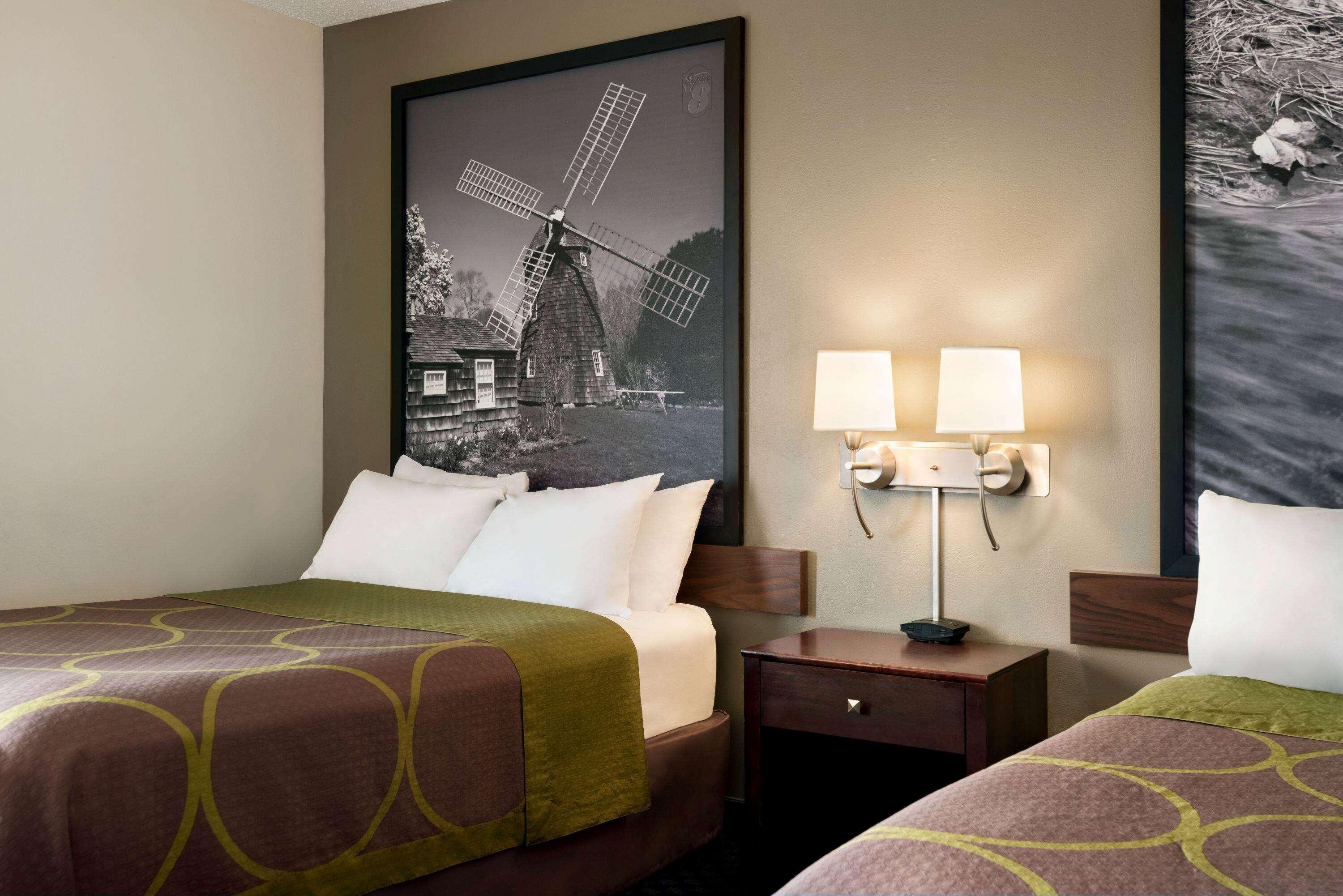 Super 8 By Wyndham Liverpool/Syracuse North Airport Esterno foto