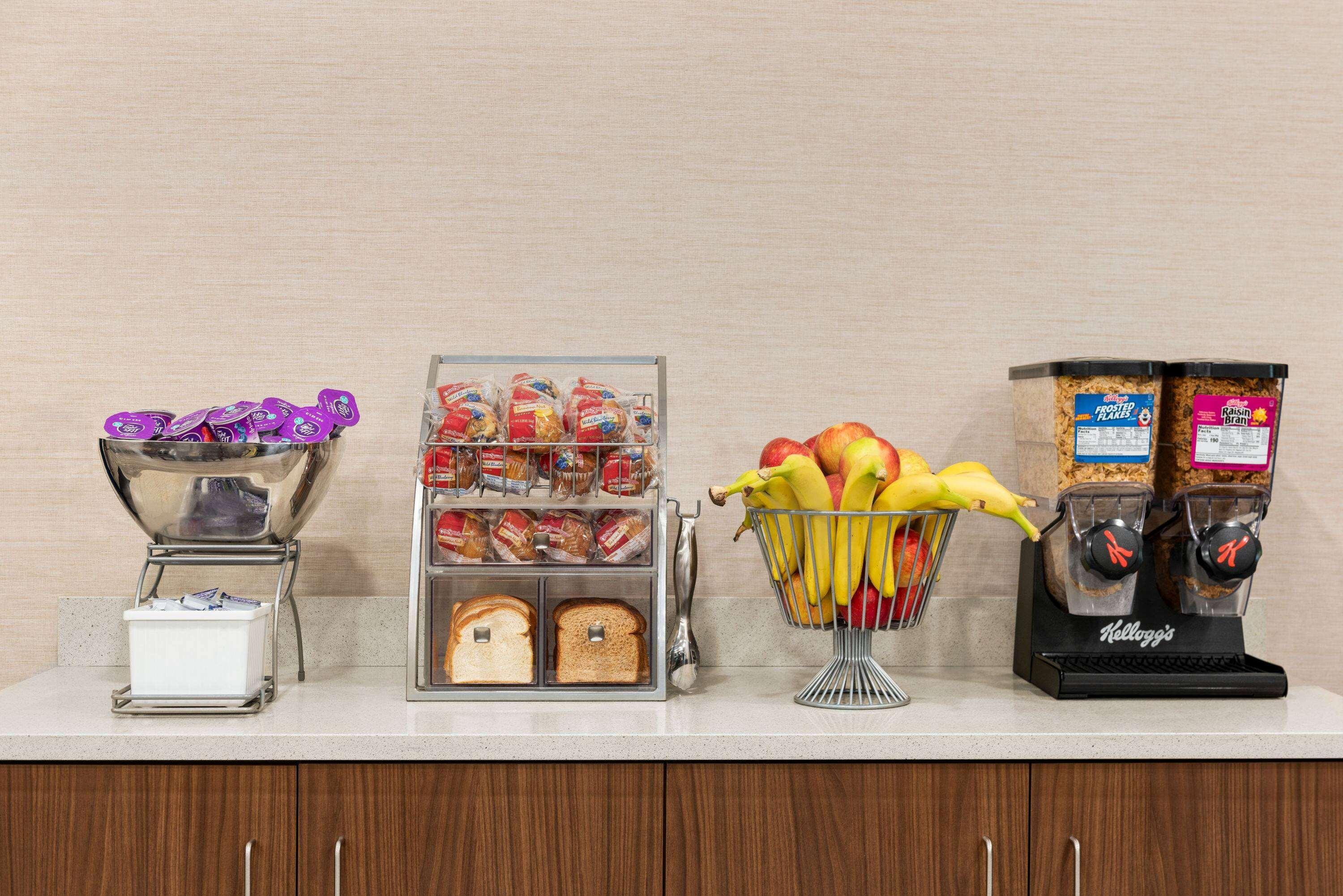 Super 8 By Wyndham Liverpool/Syracuse North Airport Esterno foto