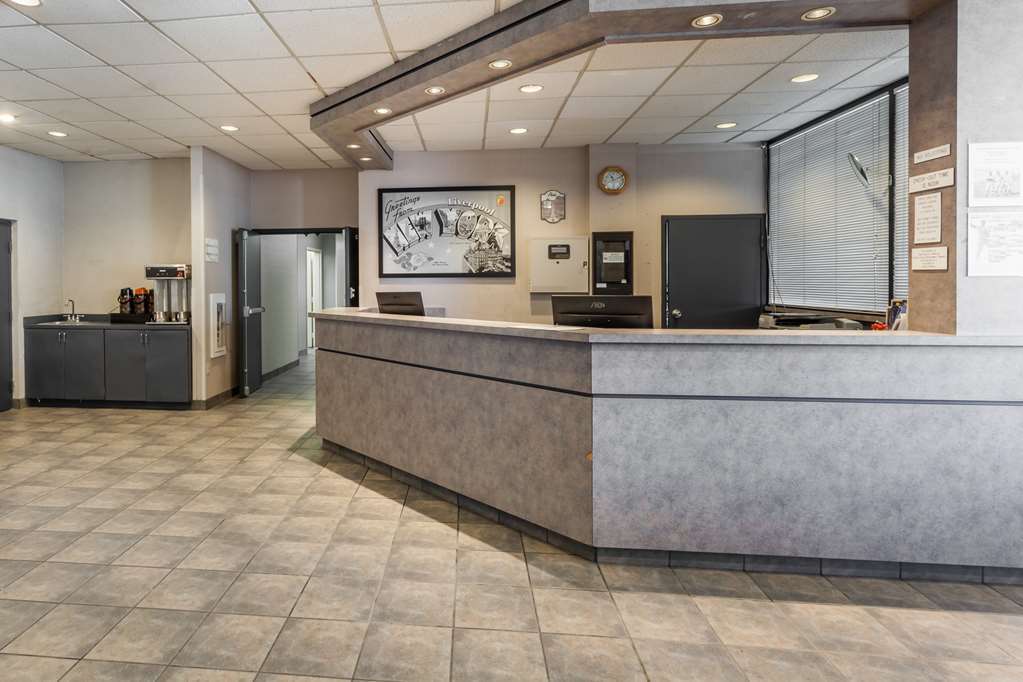 Super 8 By Wyndham Liverpool/Syracuse North Airport Interno foto